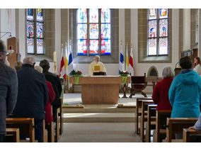 Festgottesdienst für die Kommunionjubilare an Ostermontag (Foto: Karl-Franz Thiede)